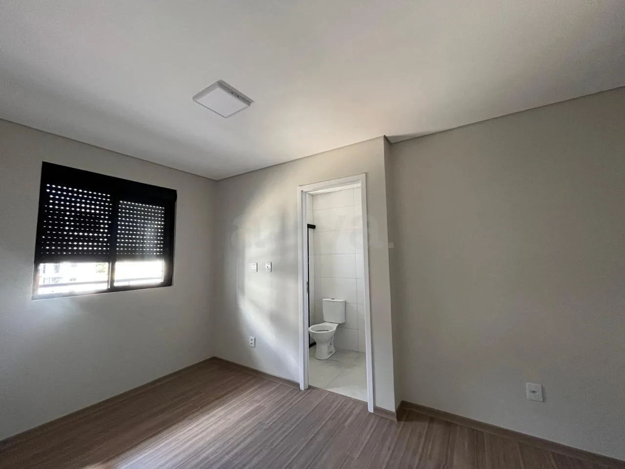 Alugar Apartamento / Padr&atilde;o em Toledo R$ 1.650,00 - Foto 6