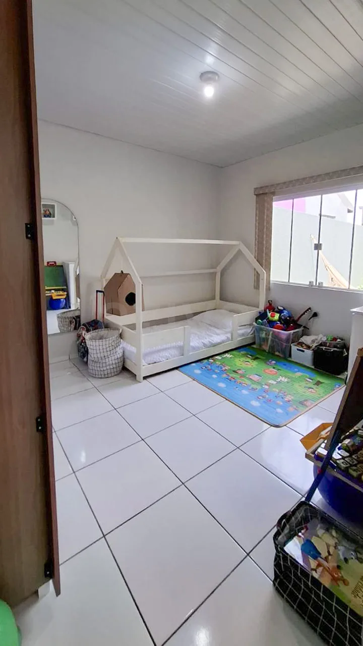 Comprar Casa / Padr&atilde;o em Toledo R$ 420.000,00 - Foto 7