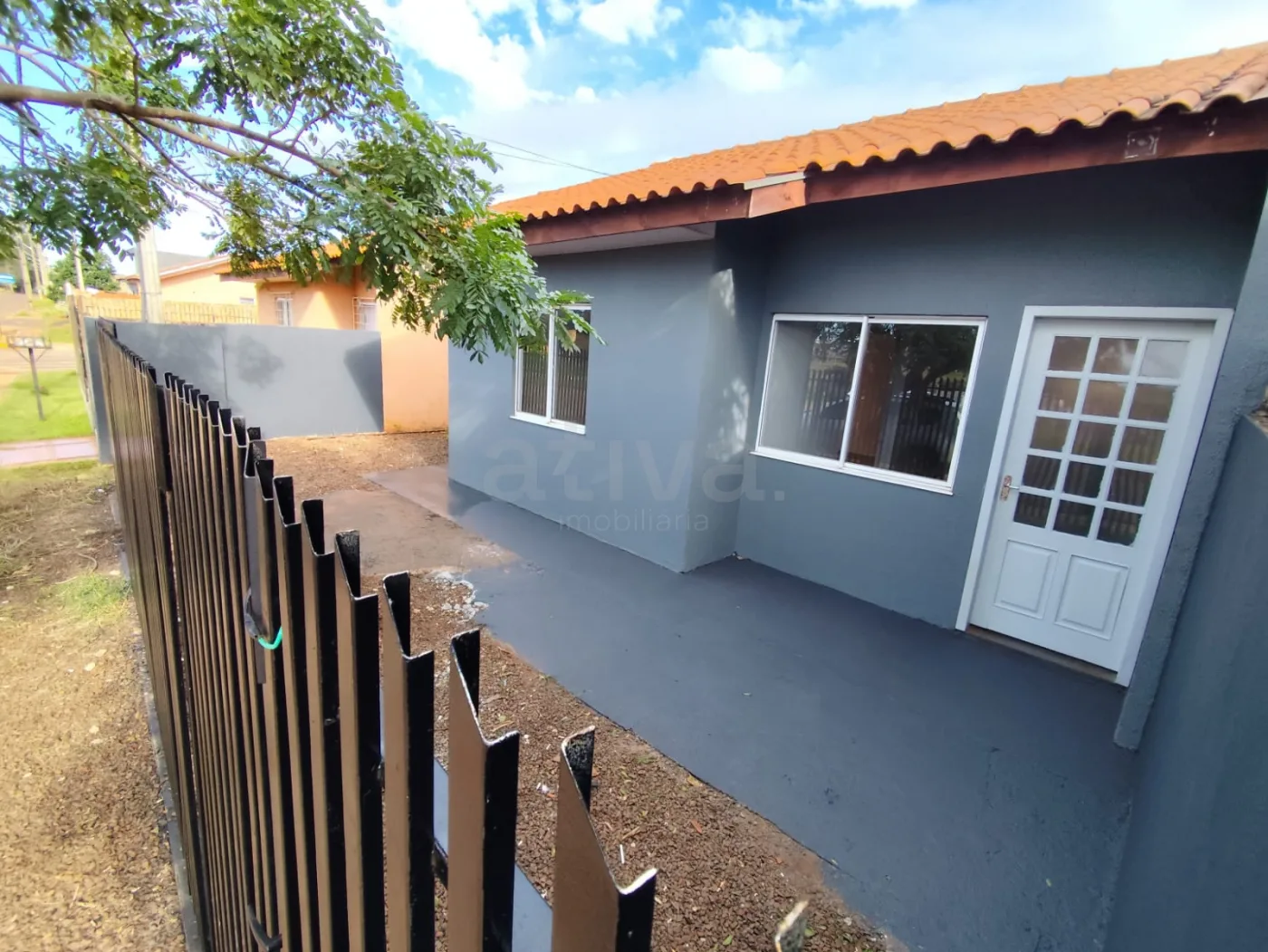 Comprar Casa / Padr&atilde;o em Toledo R$ 280.000,00 - Foto 4