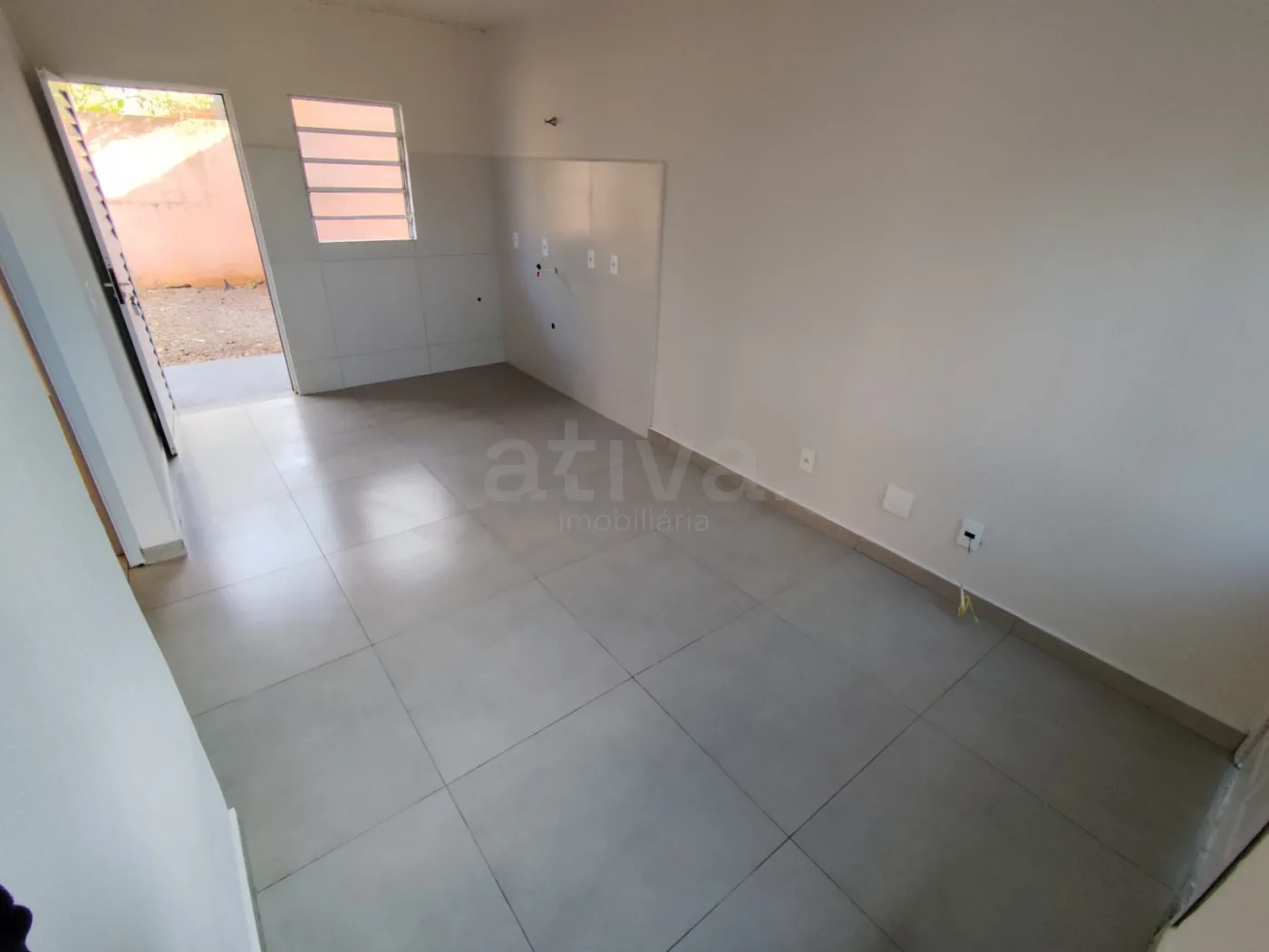 Comprar Casa / Padr&atilde;o em Toledo R$ 280.000,00 - Foto 9