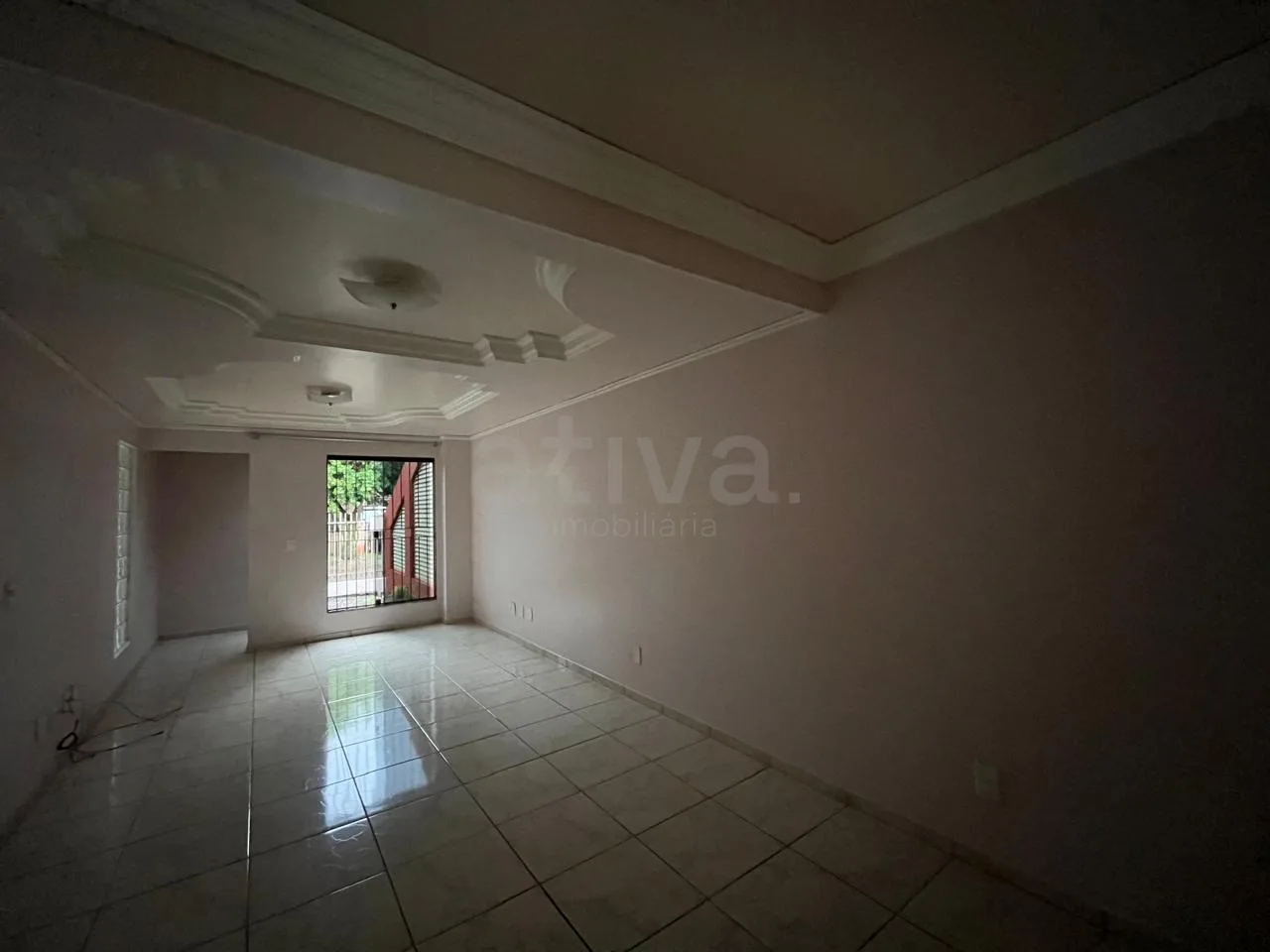 Alugar Casa / Sobrado em Toledo R$ 2.730,00 - Foto 5