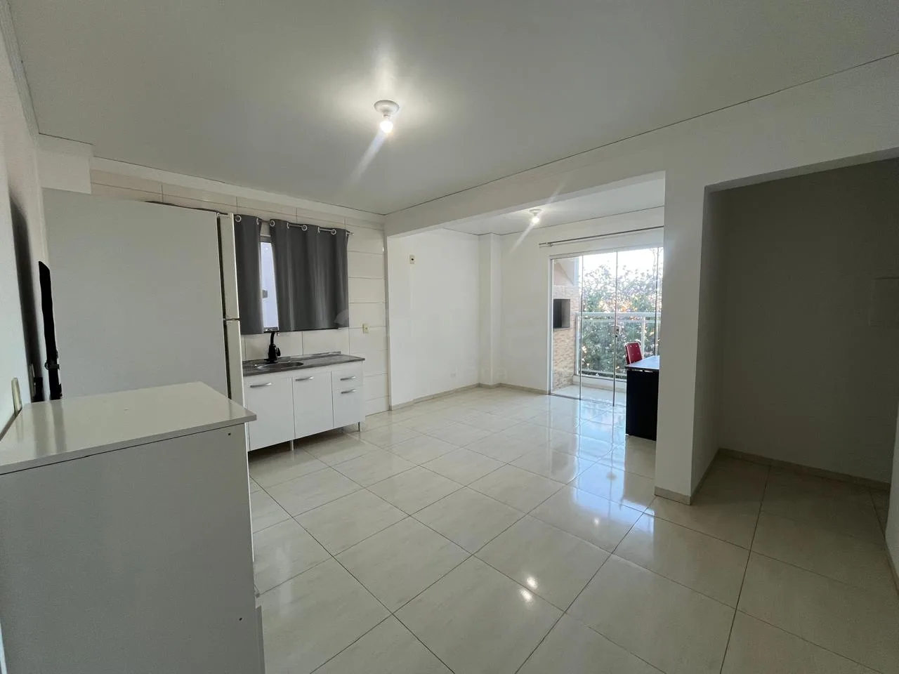 Alugar Apartamento / Padr&atilde;o em Toledo R$ 1.650,00 - Foto 4