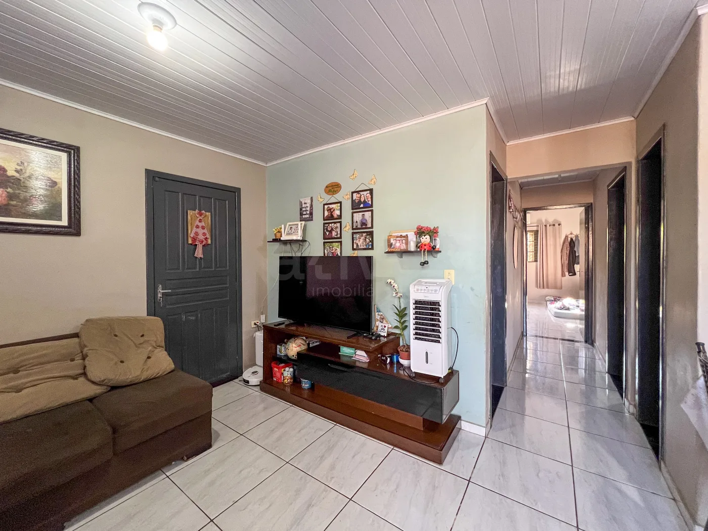 Comprar Casa / Padr&atilde;o em Toledo R$ 380.000,00 - Foto 3