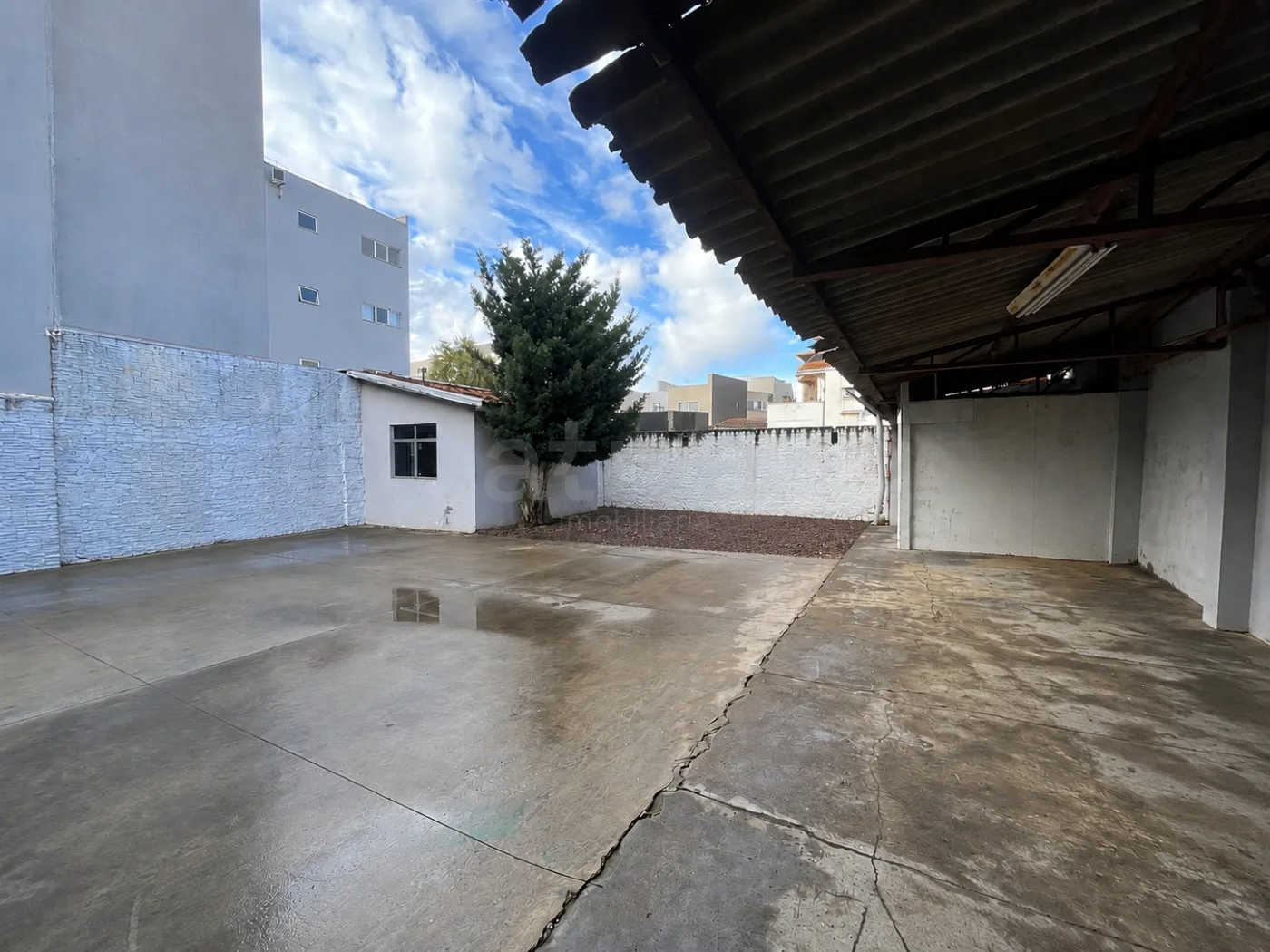 Alugar Comercial / Barrac&atilde;o em Toledo R$ 7.500,00 - Foto 4