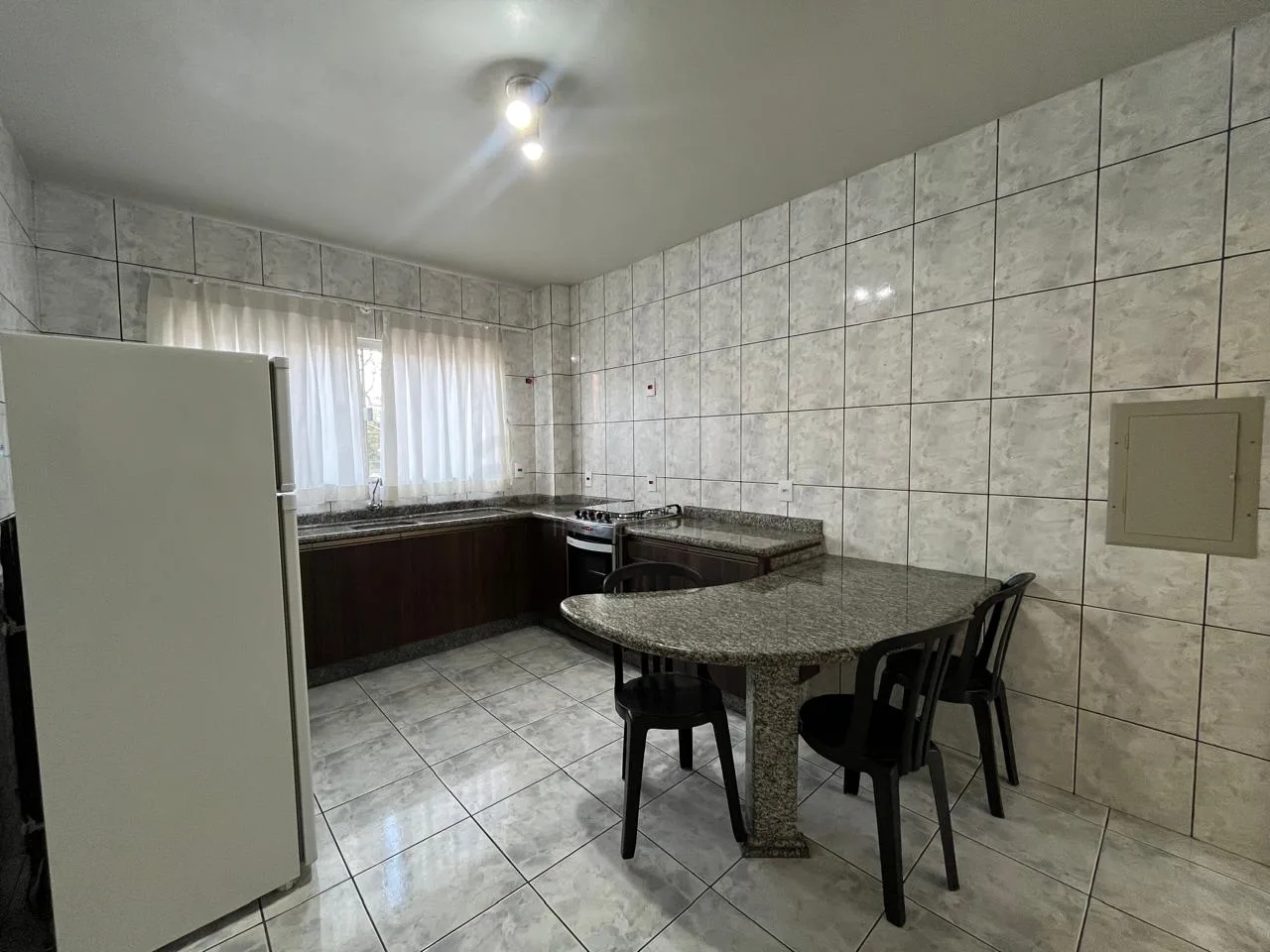 Alugar Apartamento / Padr&atilde;o em Toledo R$ 2.900,00 - Foto 5