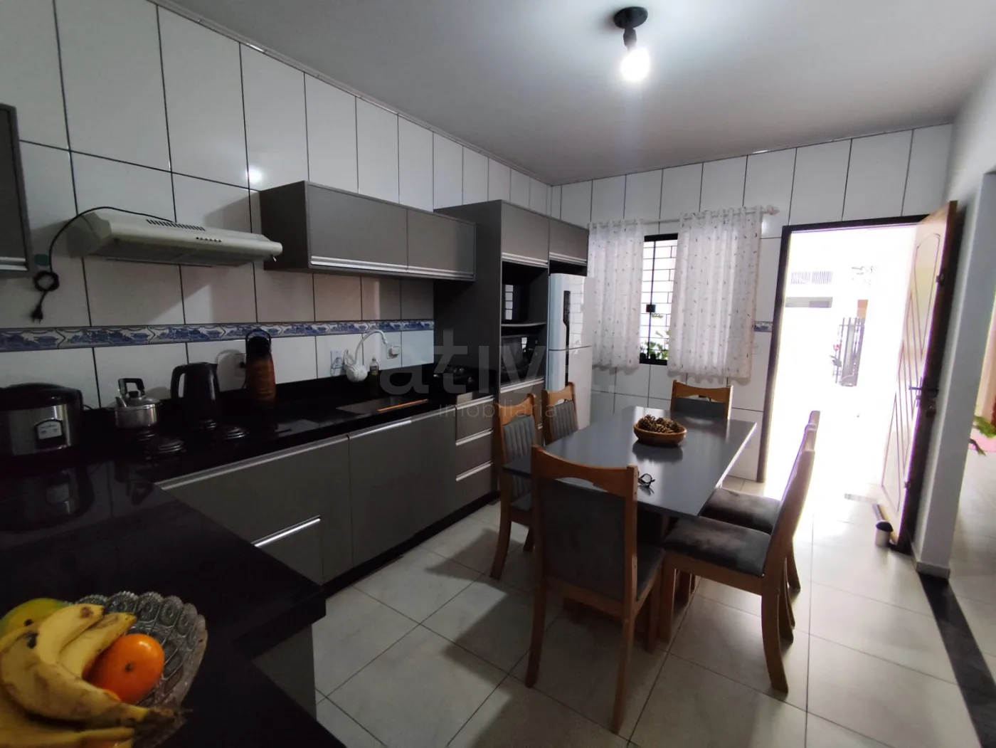 Comprar Casa / Padr&atilde;o em Toledo R$ 700.000,00 - Foto 11