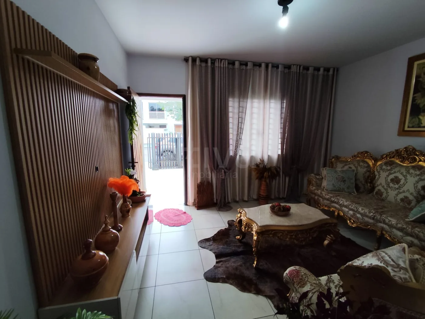 Comprar Casa / Padr&atilde;o em Toledo R$ 700.000,00 - Foto 4