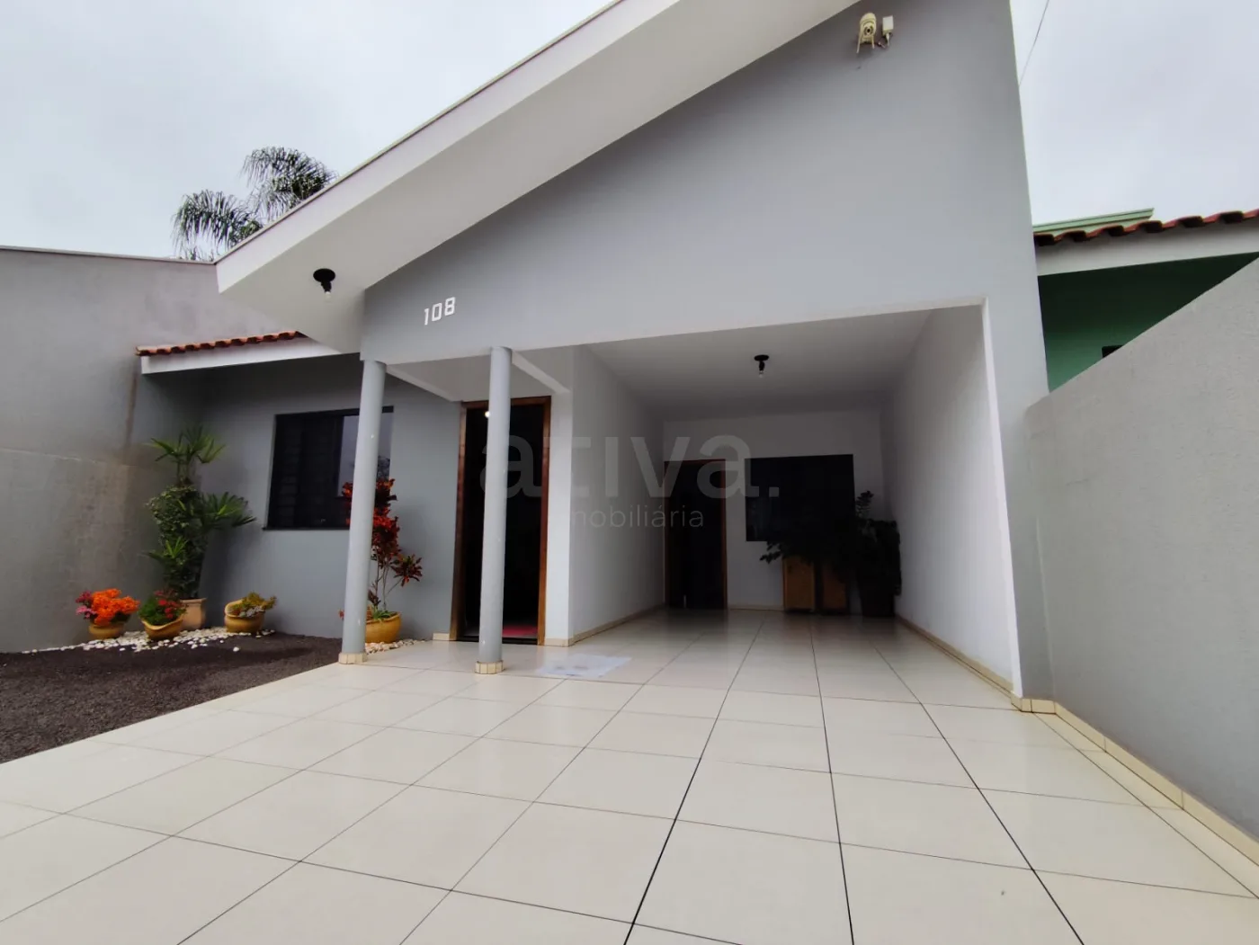Comprar Casa / Padr&atilde;o em Toledo R$ 700.000,00 - Foto 2