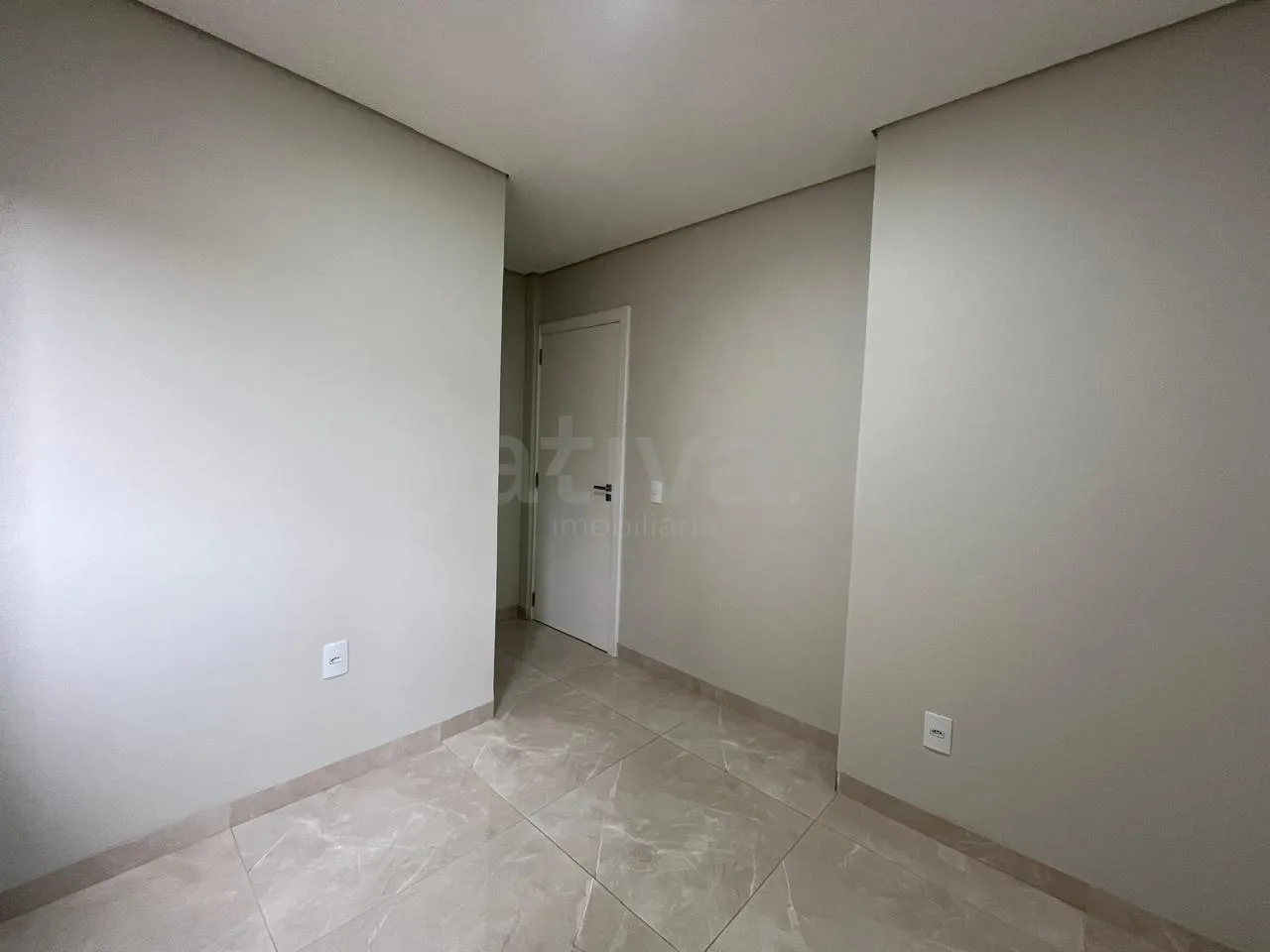Alugar Apartamento / Padr&atilde;o em Toledo R$ 2.500,00 - Foto 12