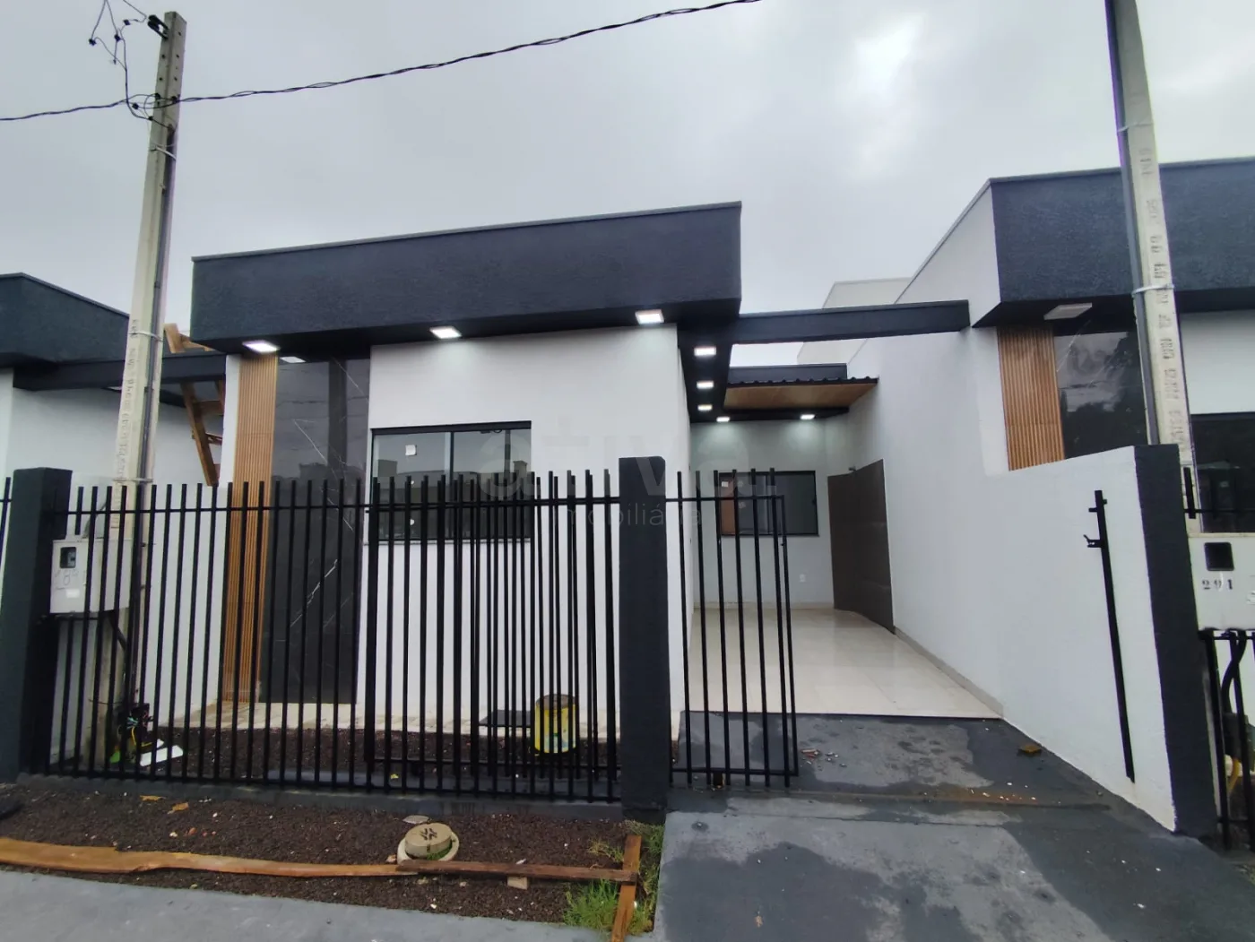 Comprar Casa / Padr&atilde;o em Toledo R$ 245.000,00 - Foto 1