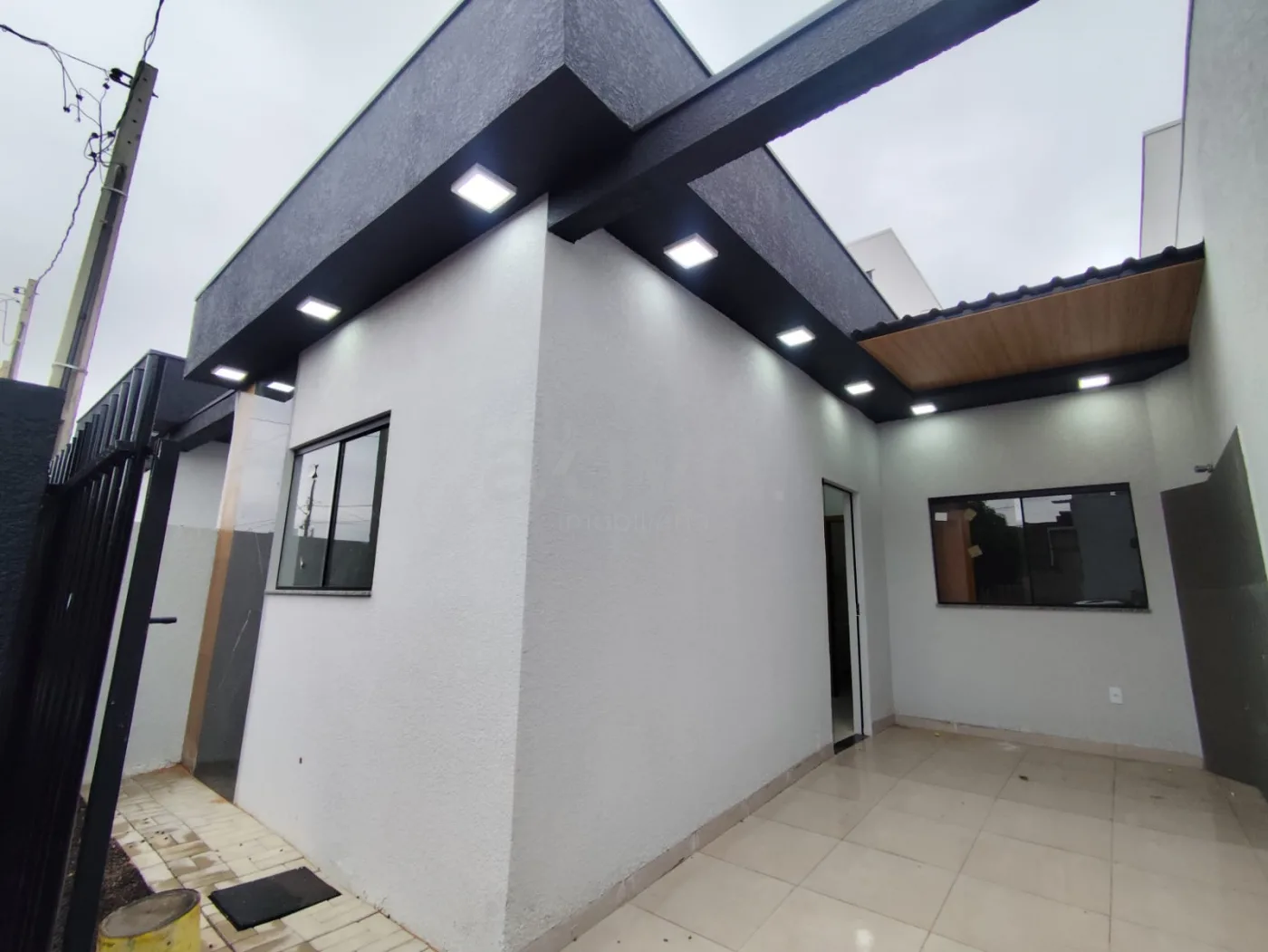 Comprar Casa / Padr&atilde;o em Toledo R$ 245.000,00 - Foto 2