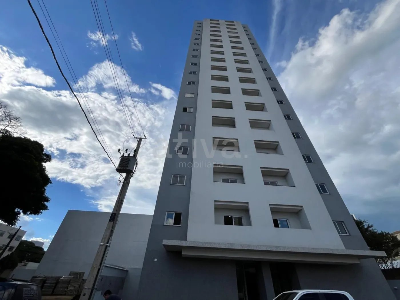 Alugar Apartamento / Padr&atilde;o em Toledo R$ 1.600,00 - Foto 1