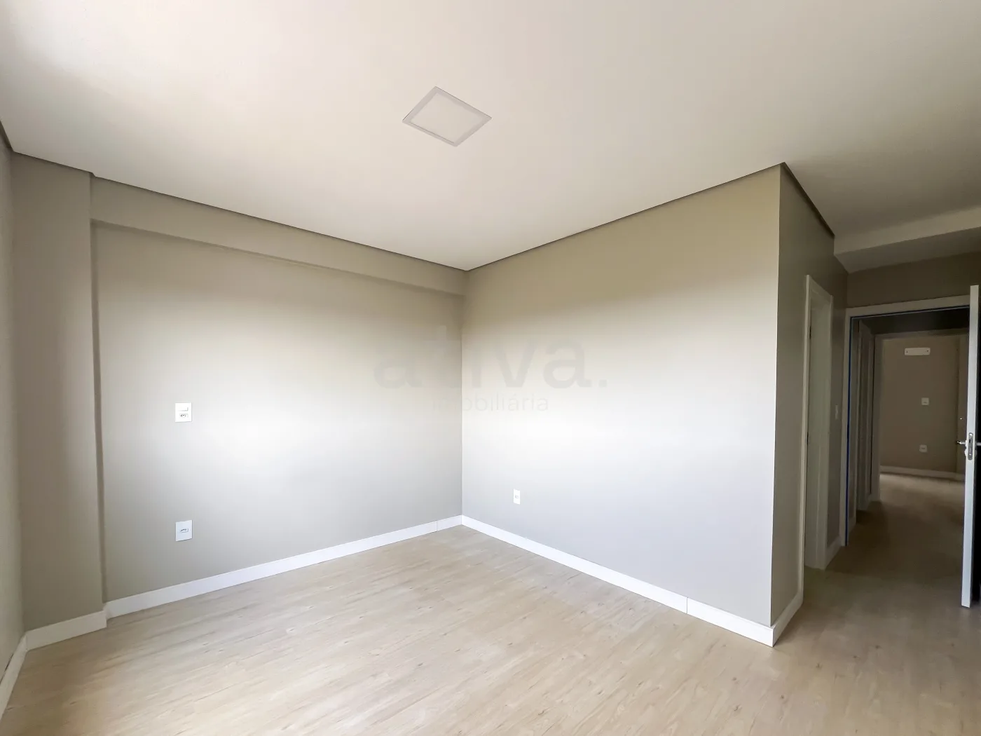 Alugar Apartamento / Padr&atilde;o em Toledo R$ 2.250,00 - Foto 5