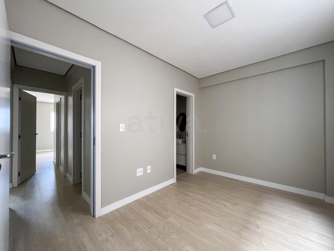 Alugar Apartamento / Padr&atilde;o em Toledo R$ 2.250,00 - Foto 8