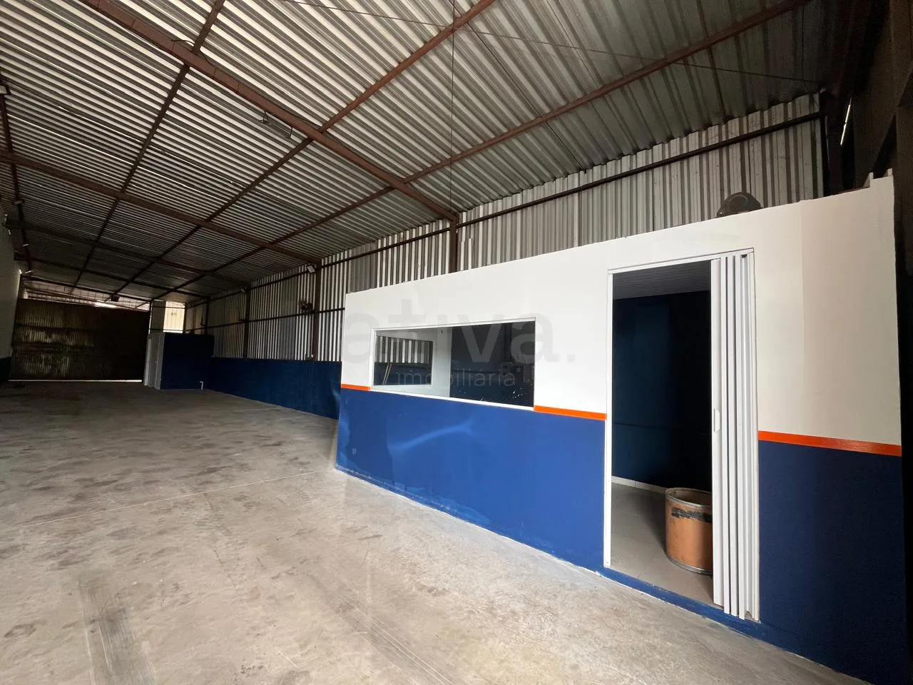 Alugar Comercial / Barrac&atilde;o em Toledo R$ 4.500,00 - Foto 4