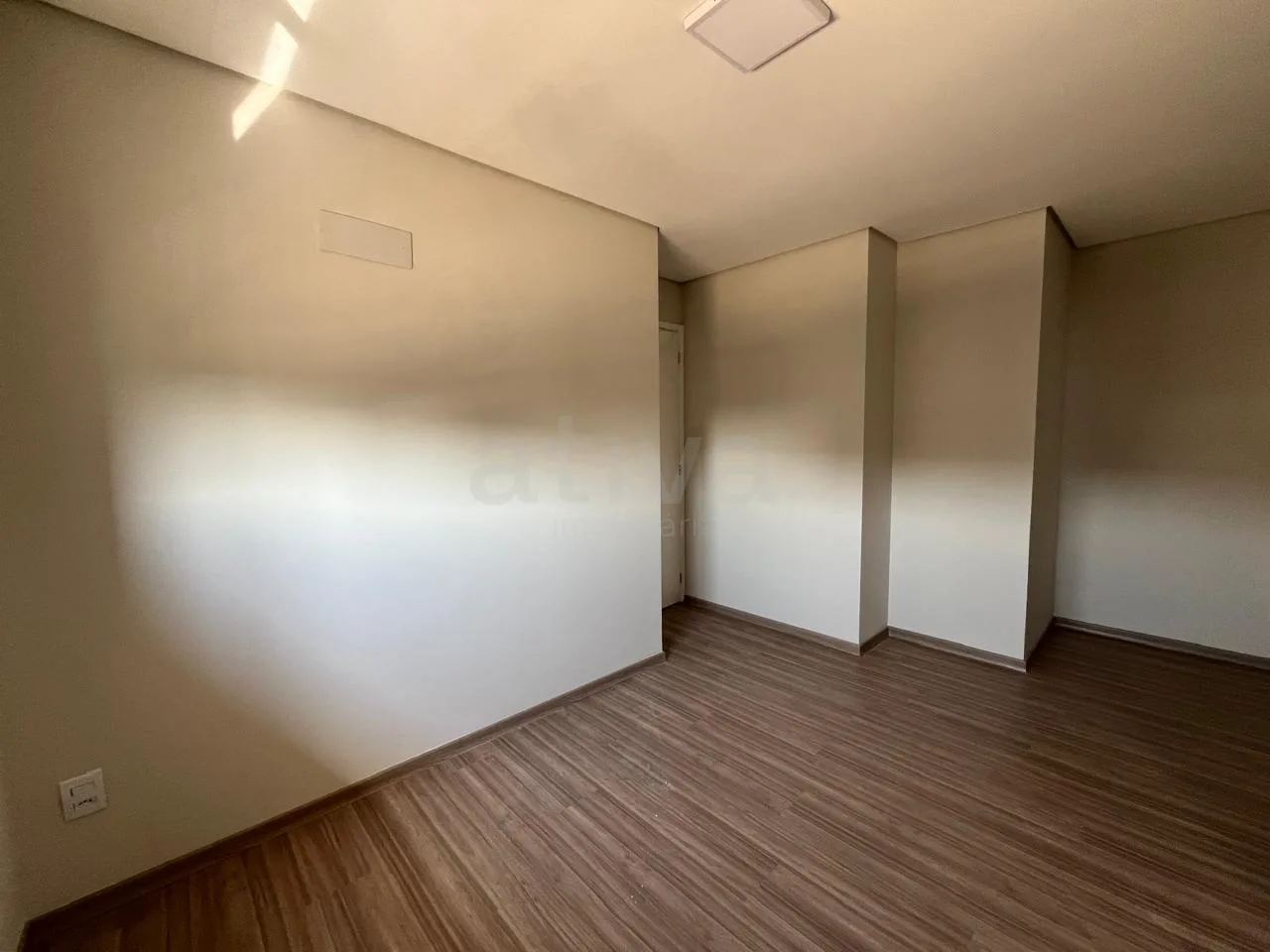 Alugar Apartamento / Padr&atilde;o em Toledo R$ 1.650,00 - Foto 7