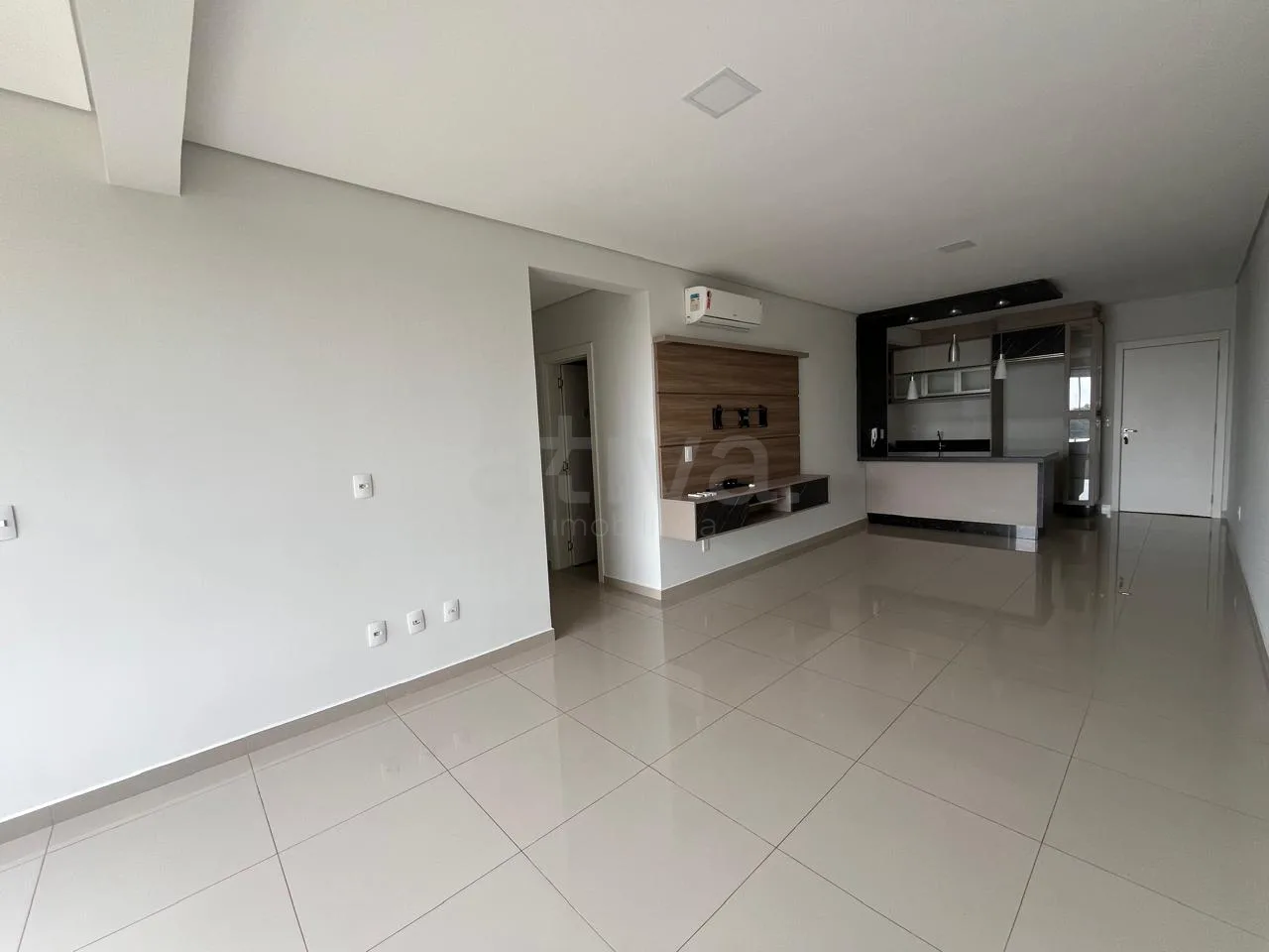 Alugar Apartamento / Padr&atilde;o em Toledo R$ 2.800,00 - Foto 6