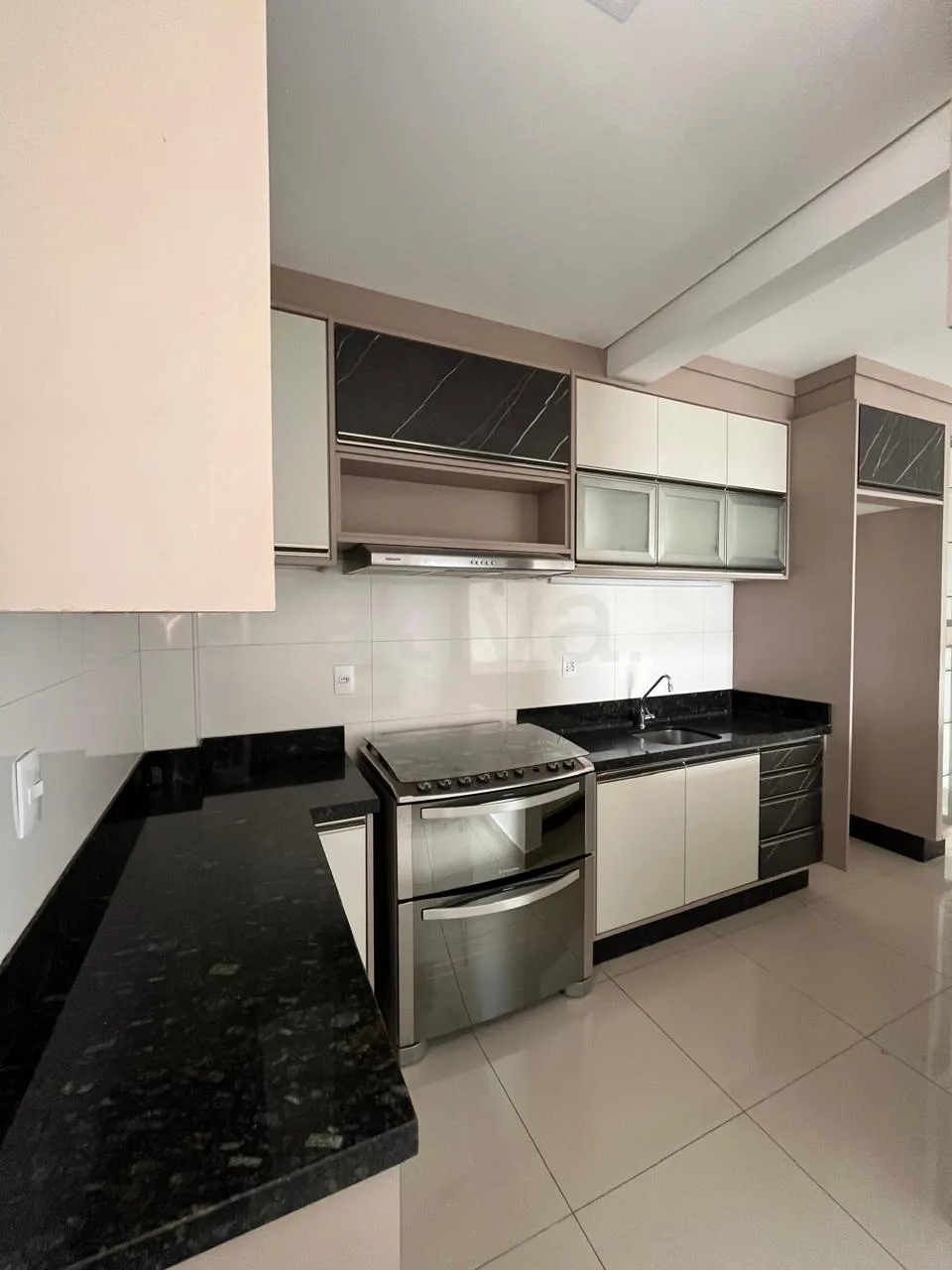 Alugar Apartamento / Padr&atilde;o em Toledo R$ 2.800,00 - Foto 2