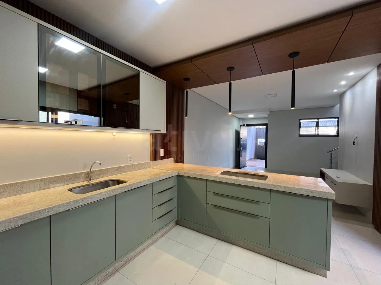 Alugar Casa / Sobrado em Toledo R$ 3.800,00 - Foto 3