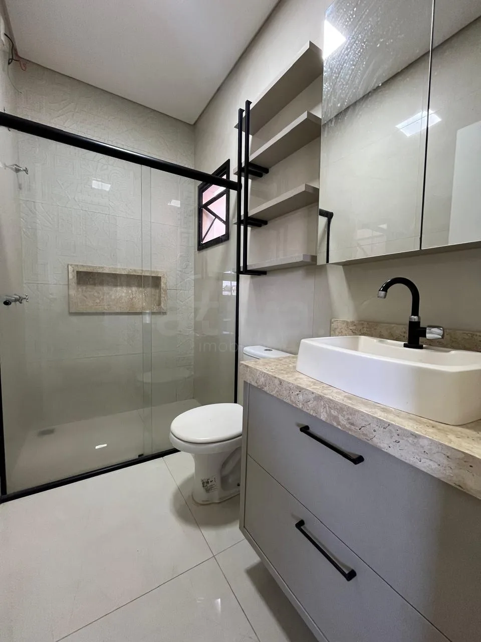 Alugar Casa / Sobrado em Toledo R$ 3.800,00 - Foto 8
