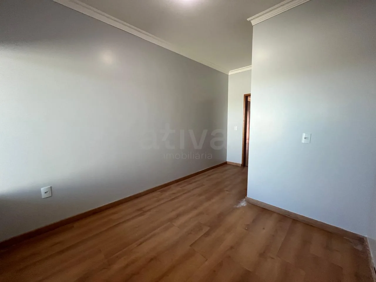 Alugar Casa / Padr&atilde;o em Toledo R$ 2.300,00 - Foto 6