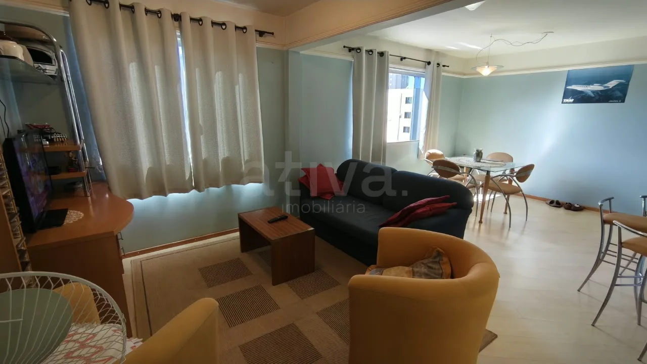 Comprar Apartamento / Padr&atilde;o em Toledo R$ 380.000,00 - Foto 2
