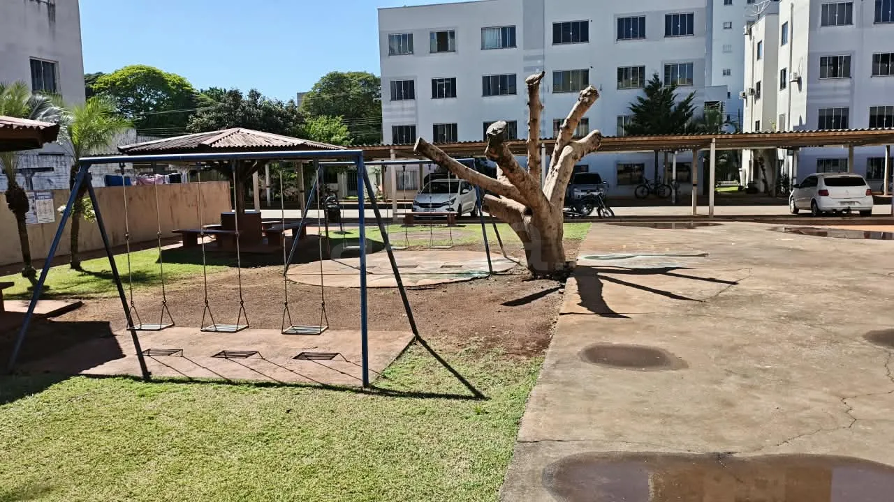 Comprar Apartamento / Padr&atilde;o em Toledo R$ 380.000,00 - Foto 9