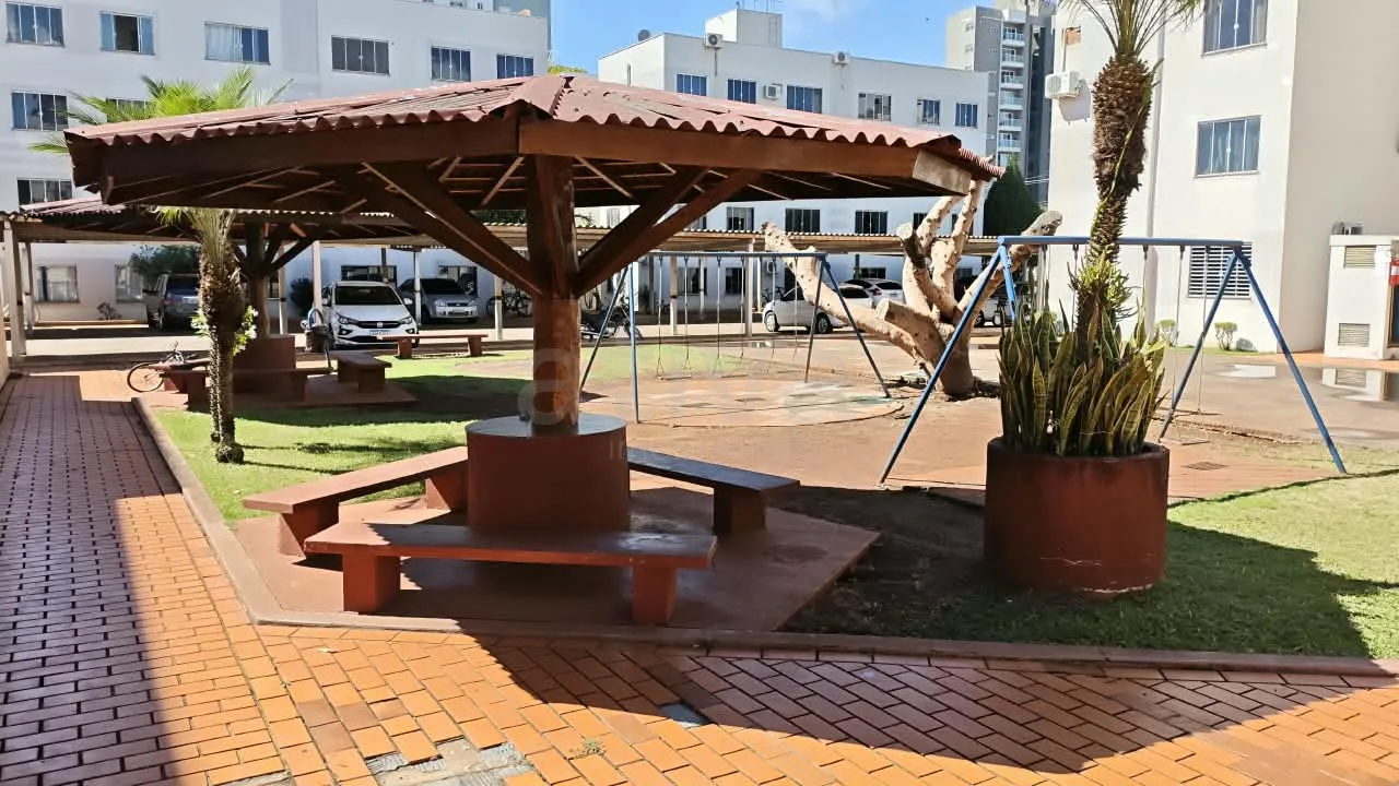 Comprar Apartamento / Padr&atilde;o em Toledo R$ 380.000,00 - Foto 10