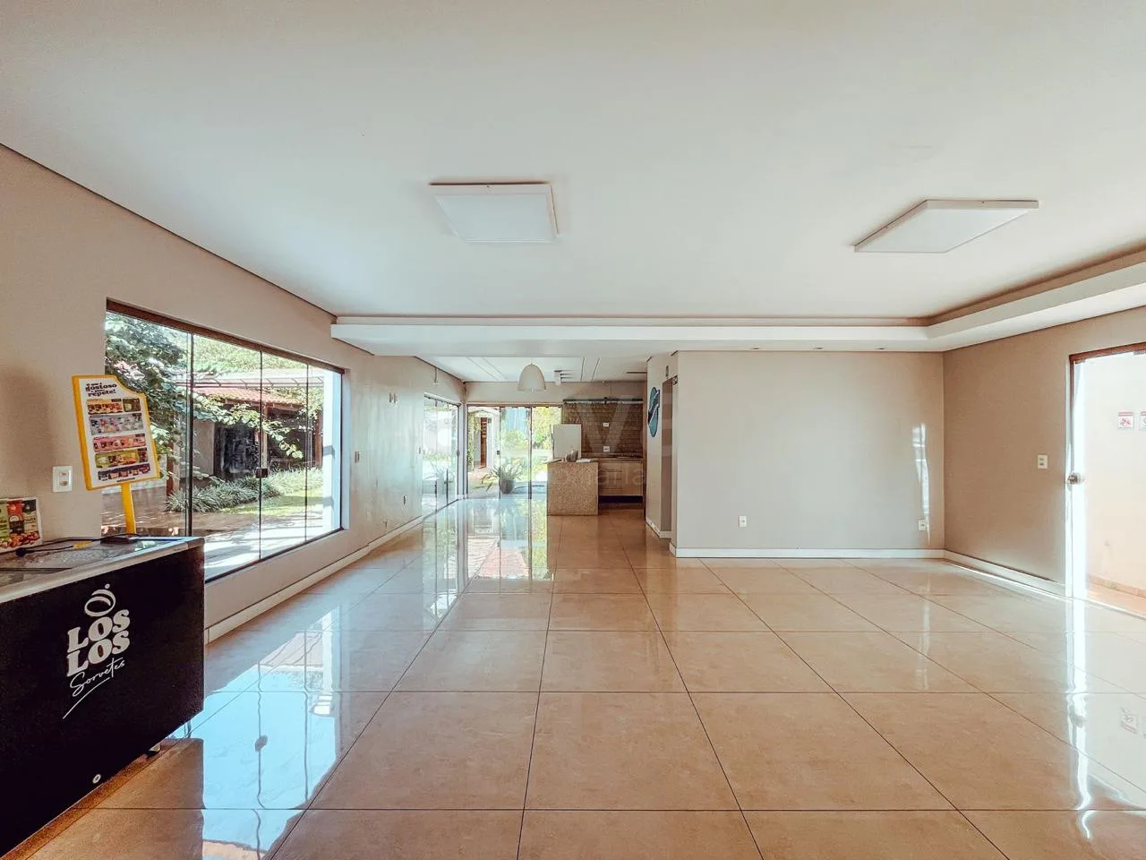 Alugar Comercial / Sala Comercial em Toledo R$ 8.000,00 - Foto 5