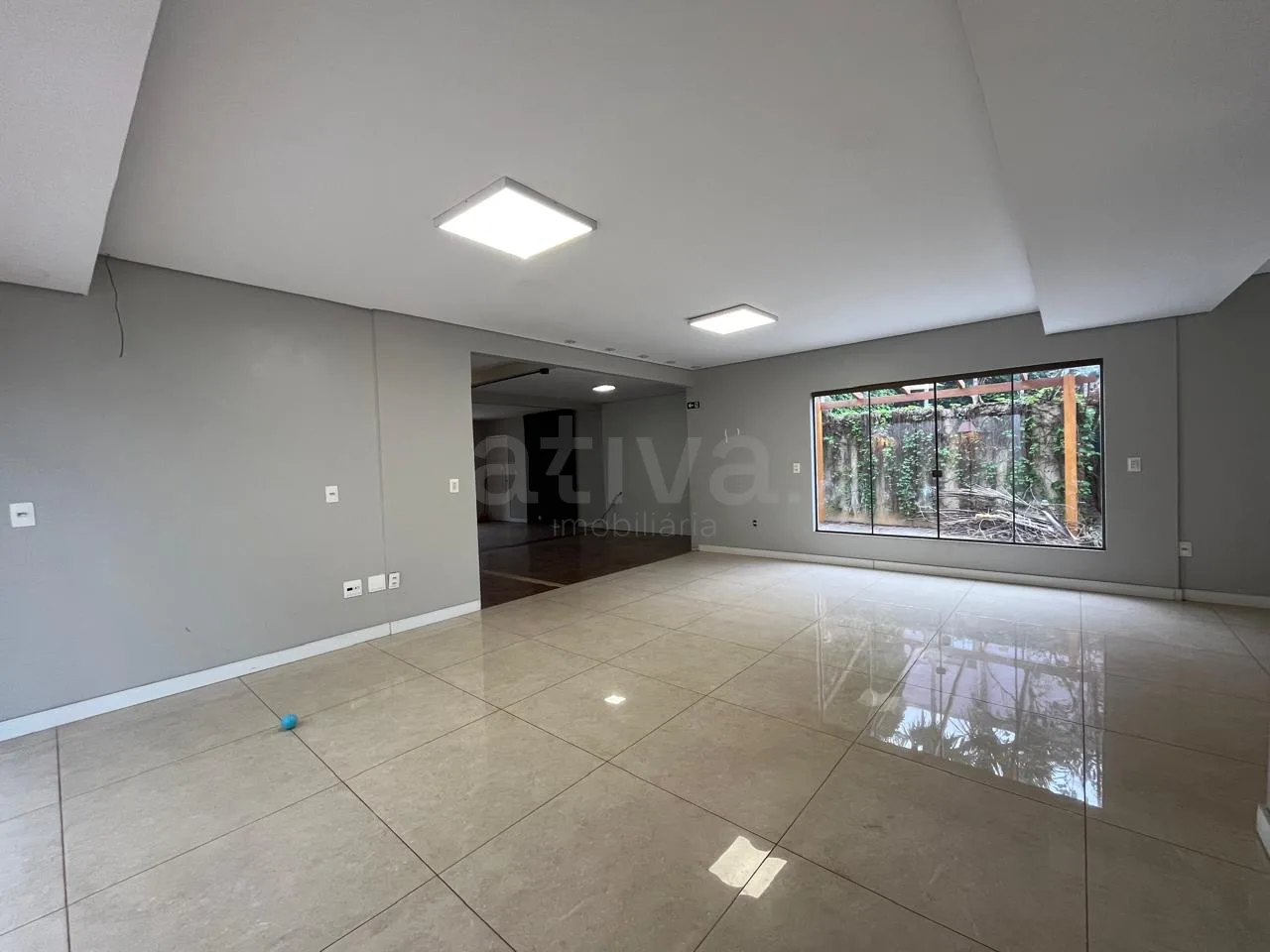 Alugar Comercial / Sala Comercial em Toledo R$ 8.000,00 - Foto 4