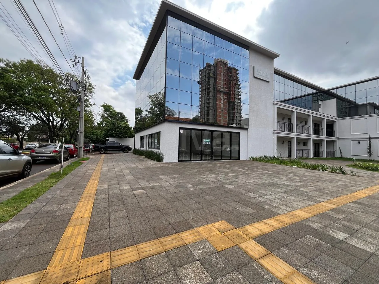Alugar Comercial / Sala Comercial em Condom&iacute;nio em Toledo R$ 9.500,00 - Foto 5