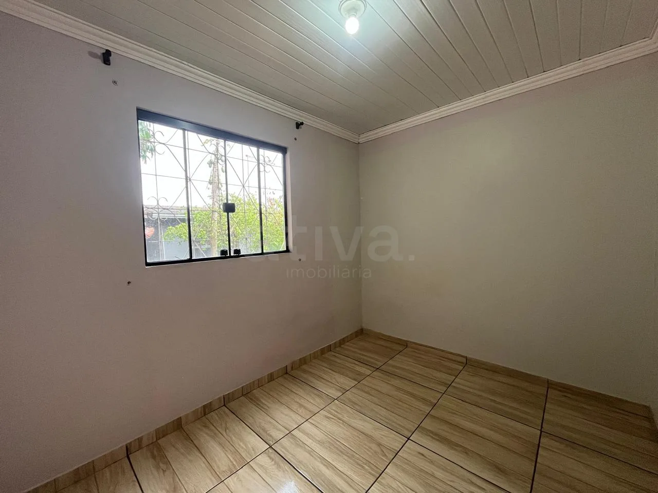 Alugar Casa / Padr&atilde;o em Toledo R$ 1.600,00 - Foto 4