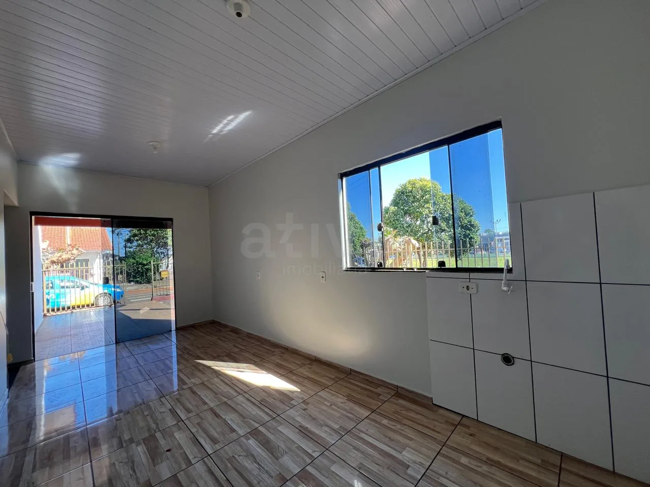 Alugar Casa / Padr&atilde;o em Toledo R$ 1.500,00 - Foto 1