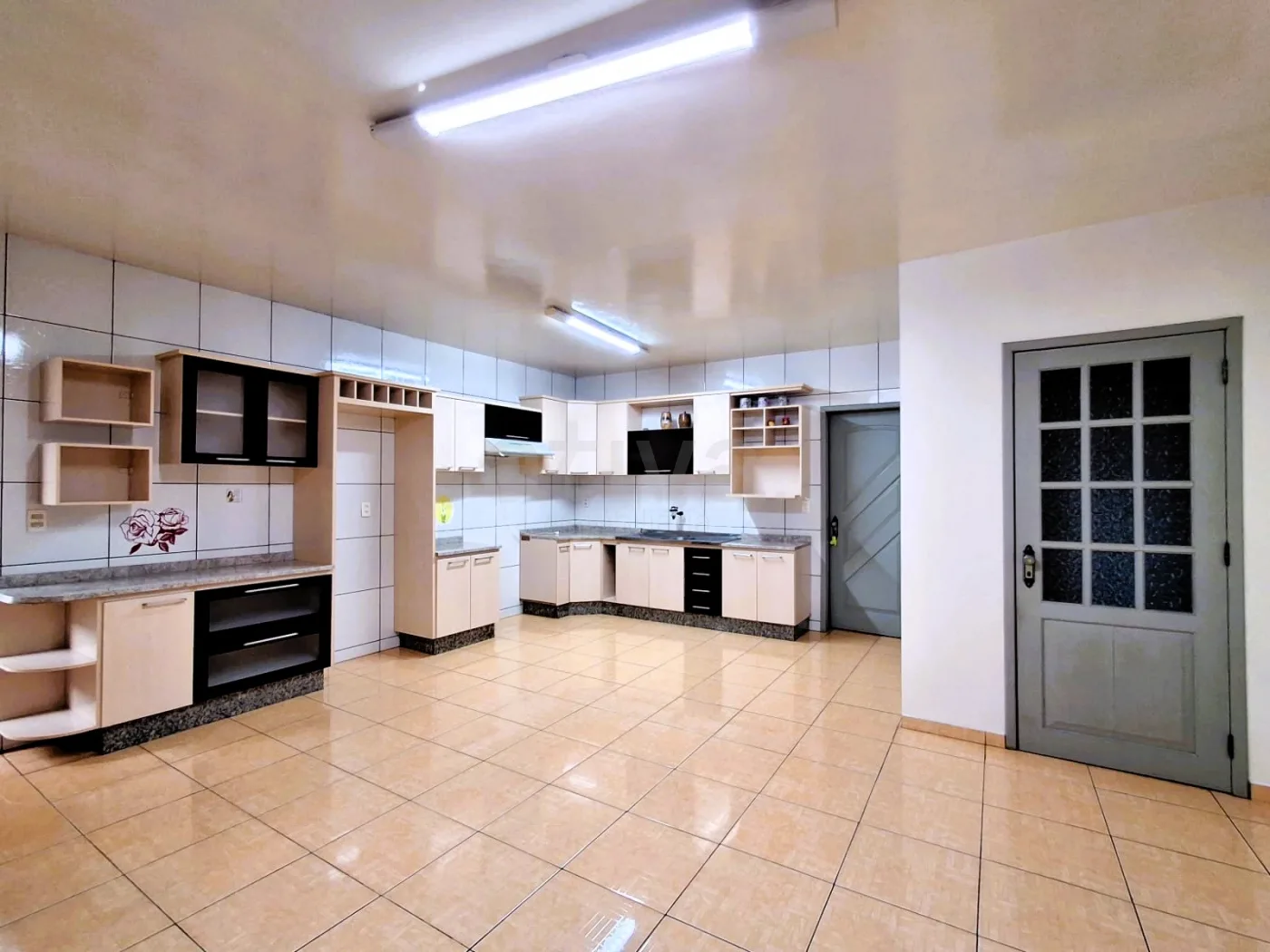 Alugar Casa / Sobrado em Toledo R$ 6.500,00 - Foto 3