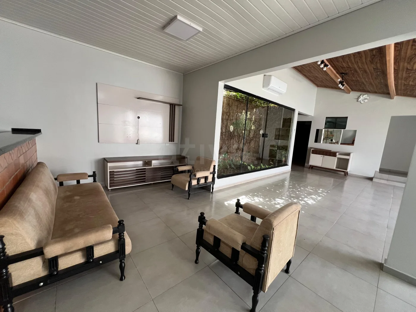 Alugar Casa / Padr&atilde;o em Toledo R$ 4.750,00 - Foto 21