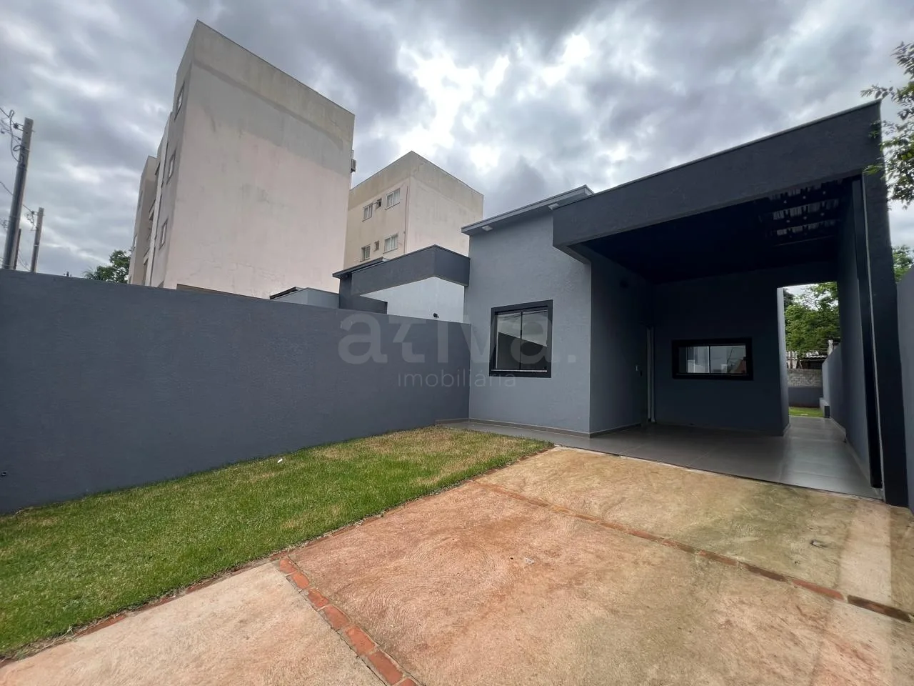 Alugar Casa / Padr&atilde;o em Toledo R$ 2.100,00 - Foto 1
