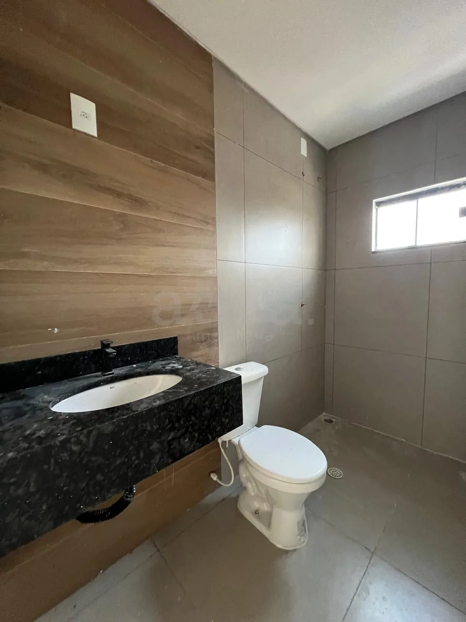 Alugar Comercial / Sala Comercial em Toledo R$ 1.800,00 - Foto 5