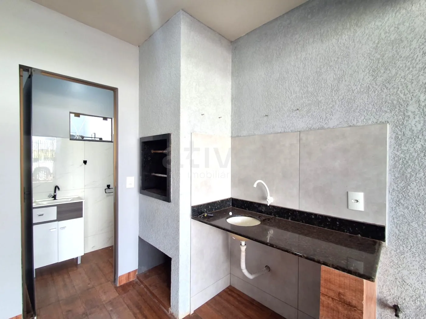 Alugar Casa / Padr&atilde;o em Toledo R$ 2.000,00 - Foto 3