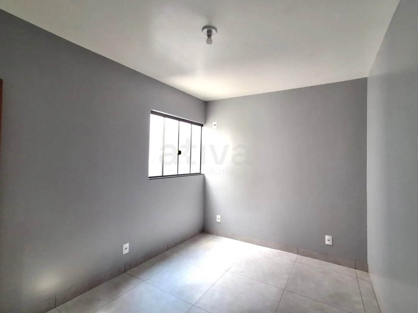 Alugar Casa / Padr&atilde;o em Toledo R$ 2.000,00 - Foto 8
