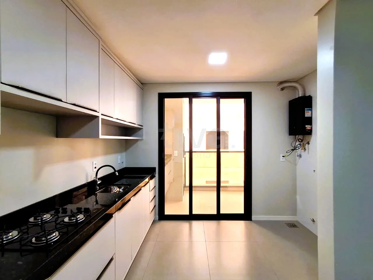 Alugar Apartamento / Padr&atilde;o em Toledo R$ 2.500,00 - Foto 5