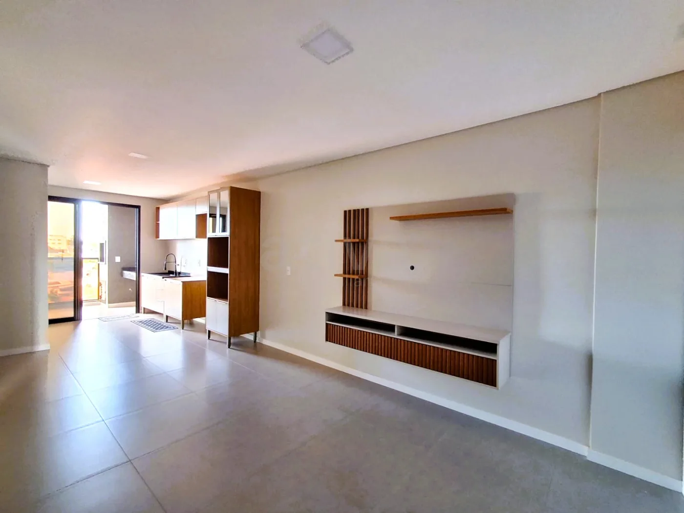 Alugar Apartamento / Padr&atilde;o em Toledo R$ 2.900,00 - Foto 4