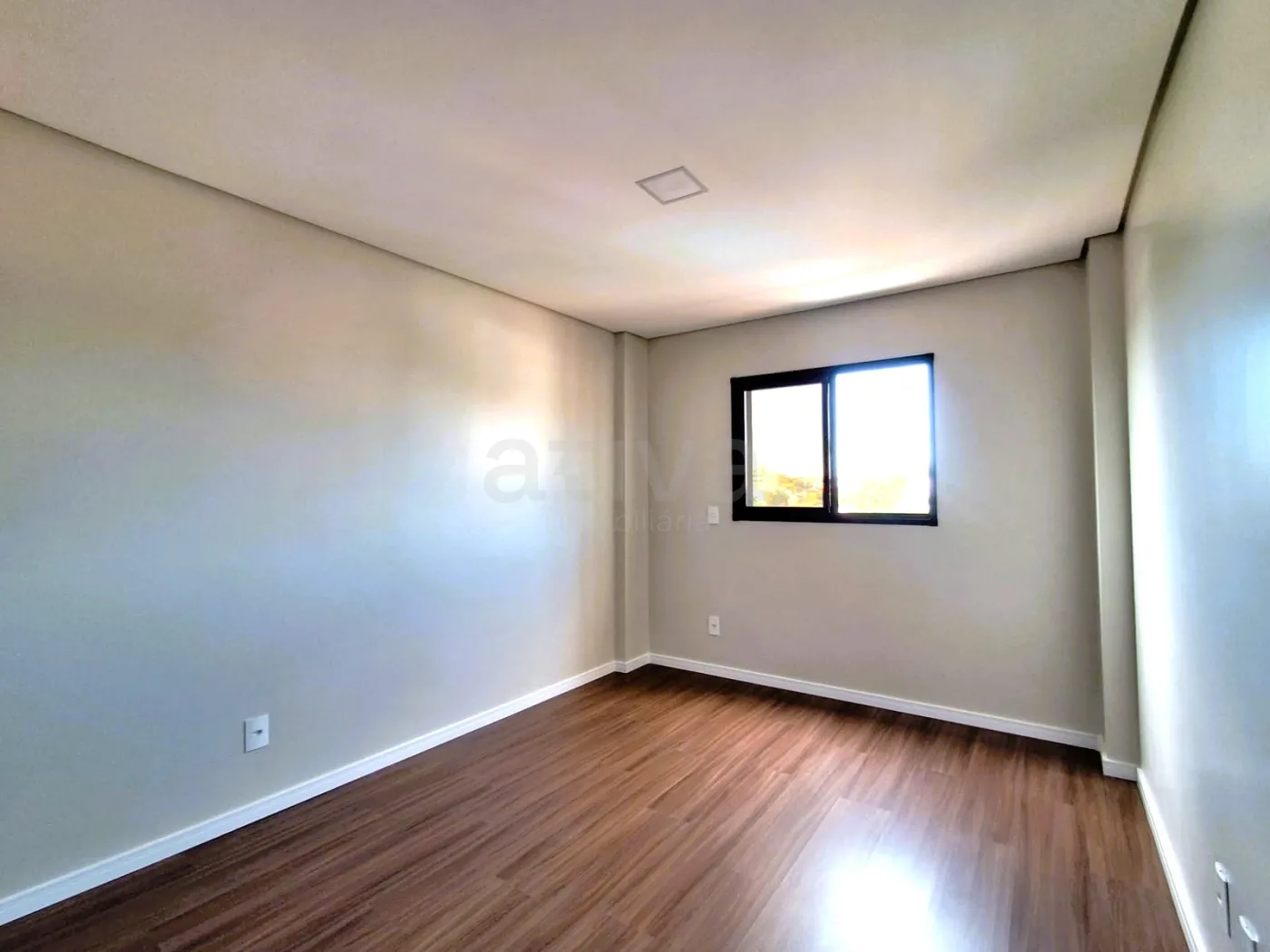 Alugar Apartamento / Padr&atilde;o em Toledo R$ 2.900,00 - Foto 11