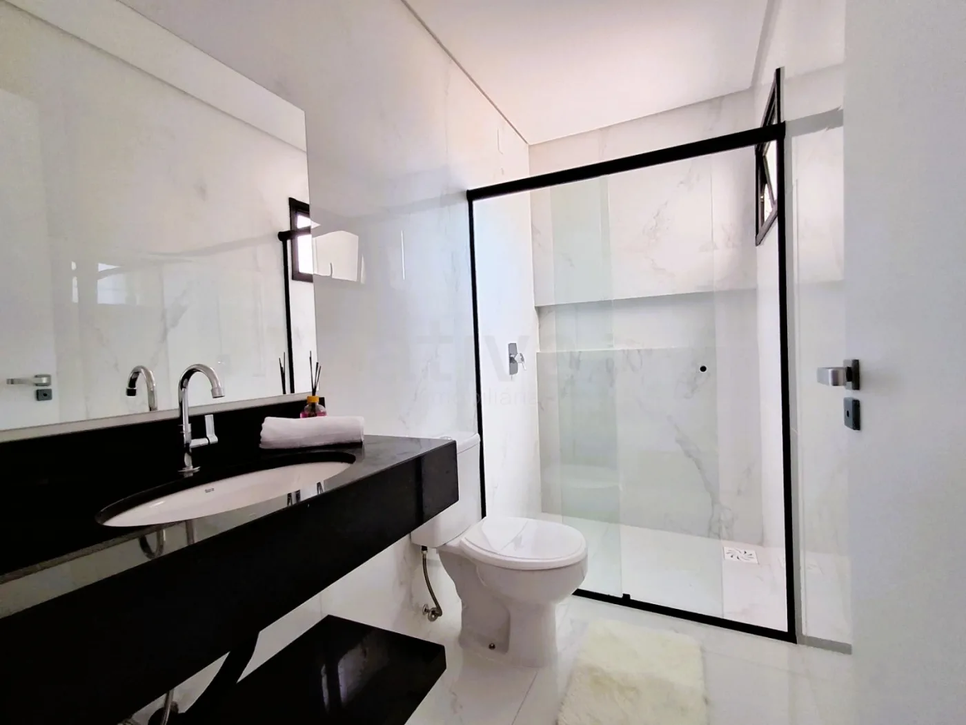 Alugar Apartamento / Padr&atilde;o em Toledo R$ 2.900,00 - Foto 12