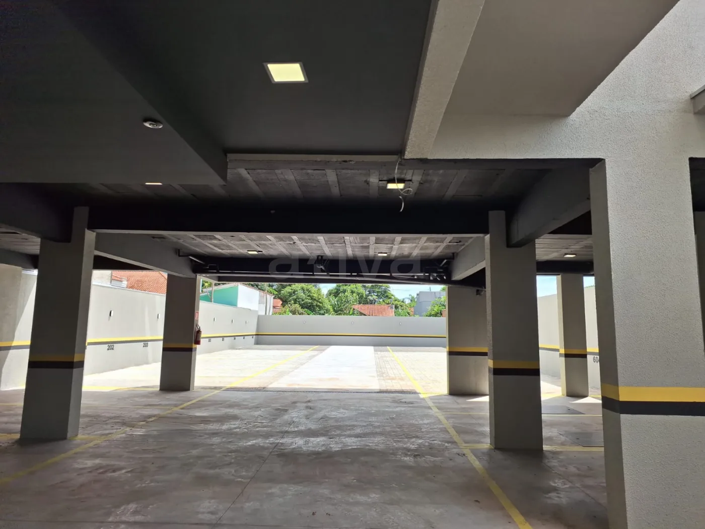 Alugar Apartamento / Padr&atilde;o em Toledo R$ 2.900,00 - Foto 15