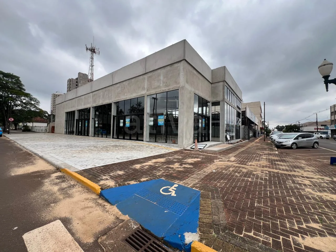 Alugar Comercial / Im&oacute;vel Comercial em Toledo R$ 20.000,00 - Foto 3