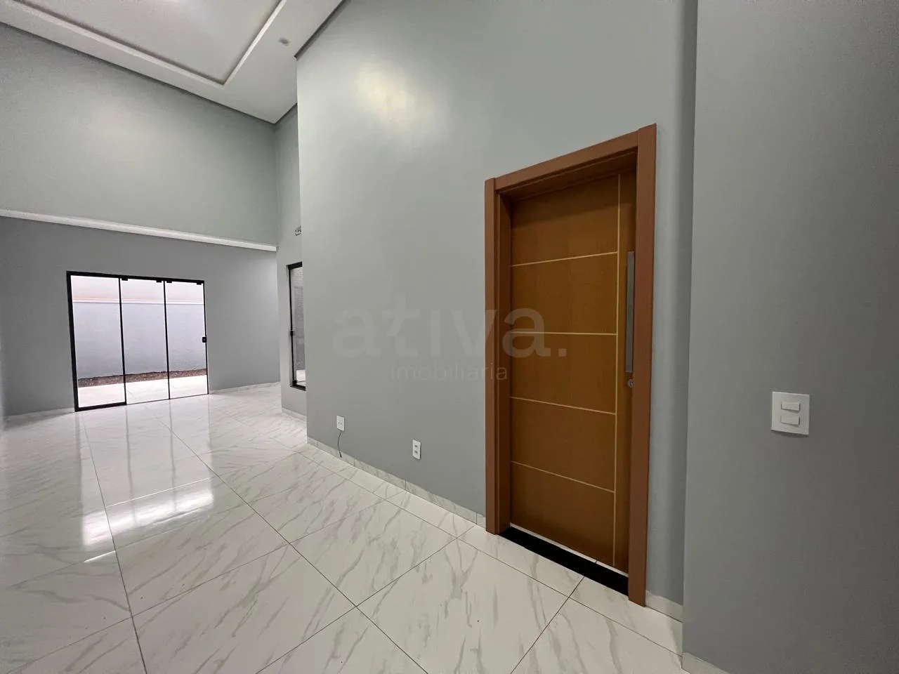 Alugar Casa / Padr&atilde;o em Toledo R$ 1.900,00 - Foto 3