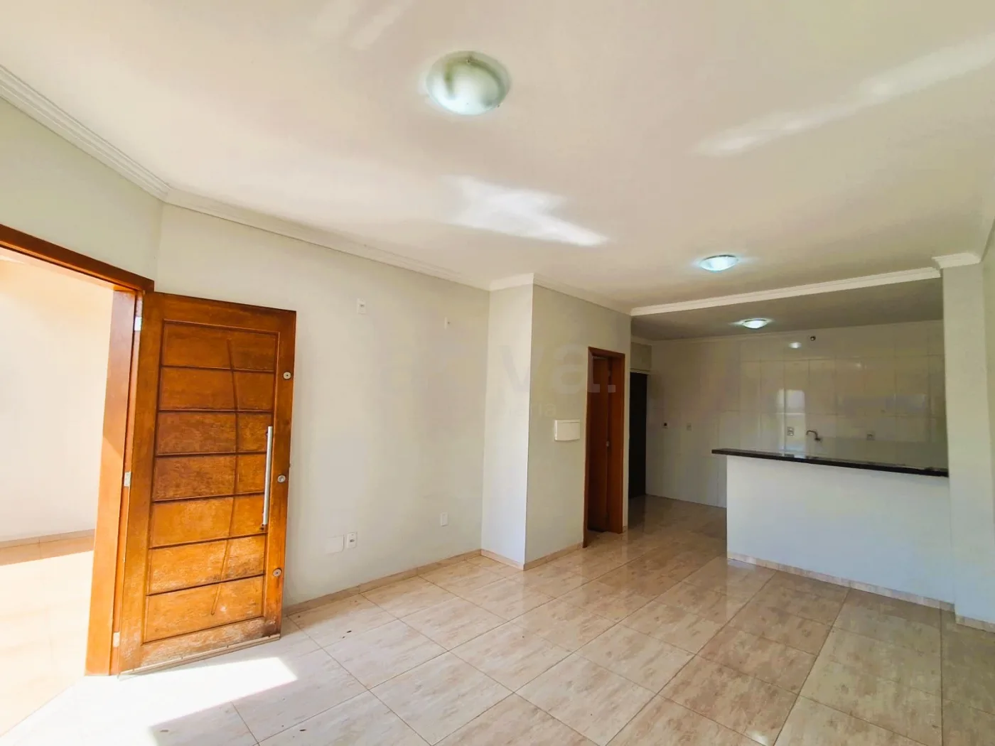 Alugar Casa / Sobrado em Toledo R$ 2.500,00 - Foto 2