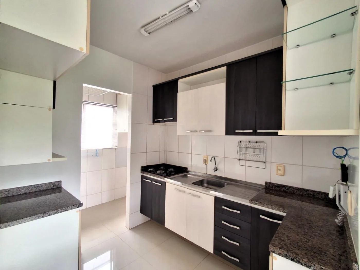 Alugar Apartamento / Padr&atilde;o em Toledo R$ 1.700,00 - Foto 1