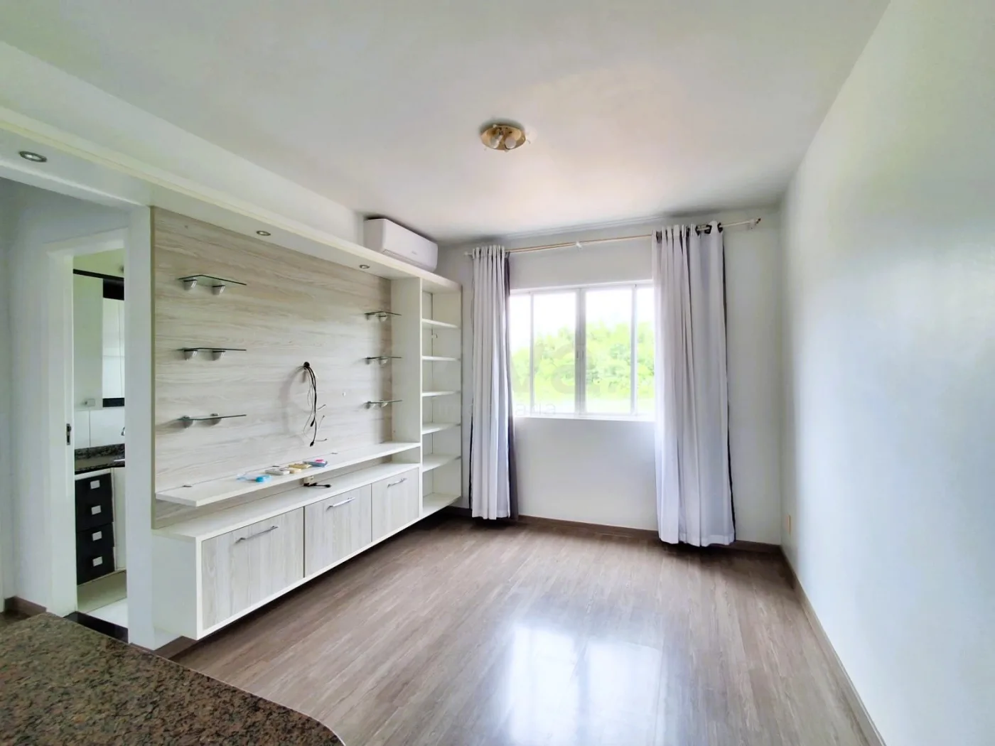 Alugar Apartamento / Padr&atilde;o em Toledo R$ 1.700,00 - Foto 3