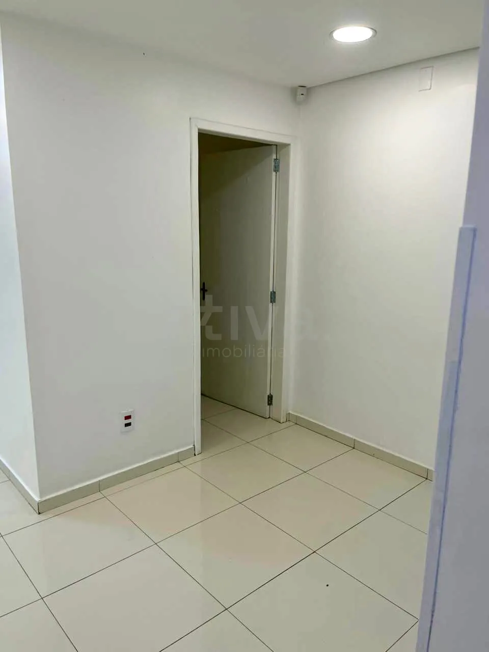 Alugar Comercial / Sala Comercial em Toledo R$ 5.000,00 - Foto 18